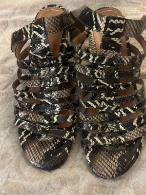 Vionic Sami Snake-Print Strappy Caged Block Heeled Sandals